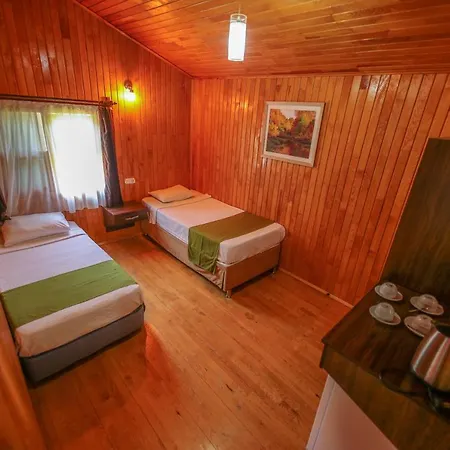 Zakkum Homestay szállás *